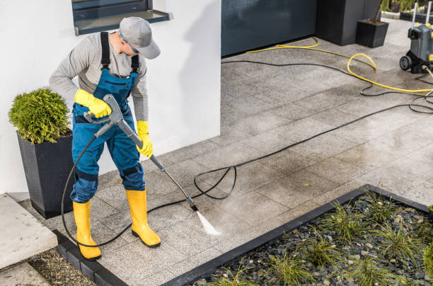 Best Deck Pressure Washing  in Weaverville, CA